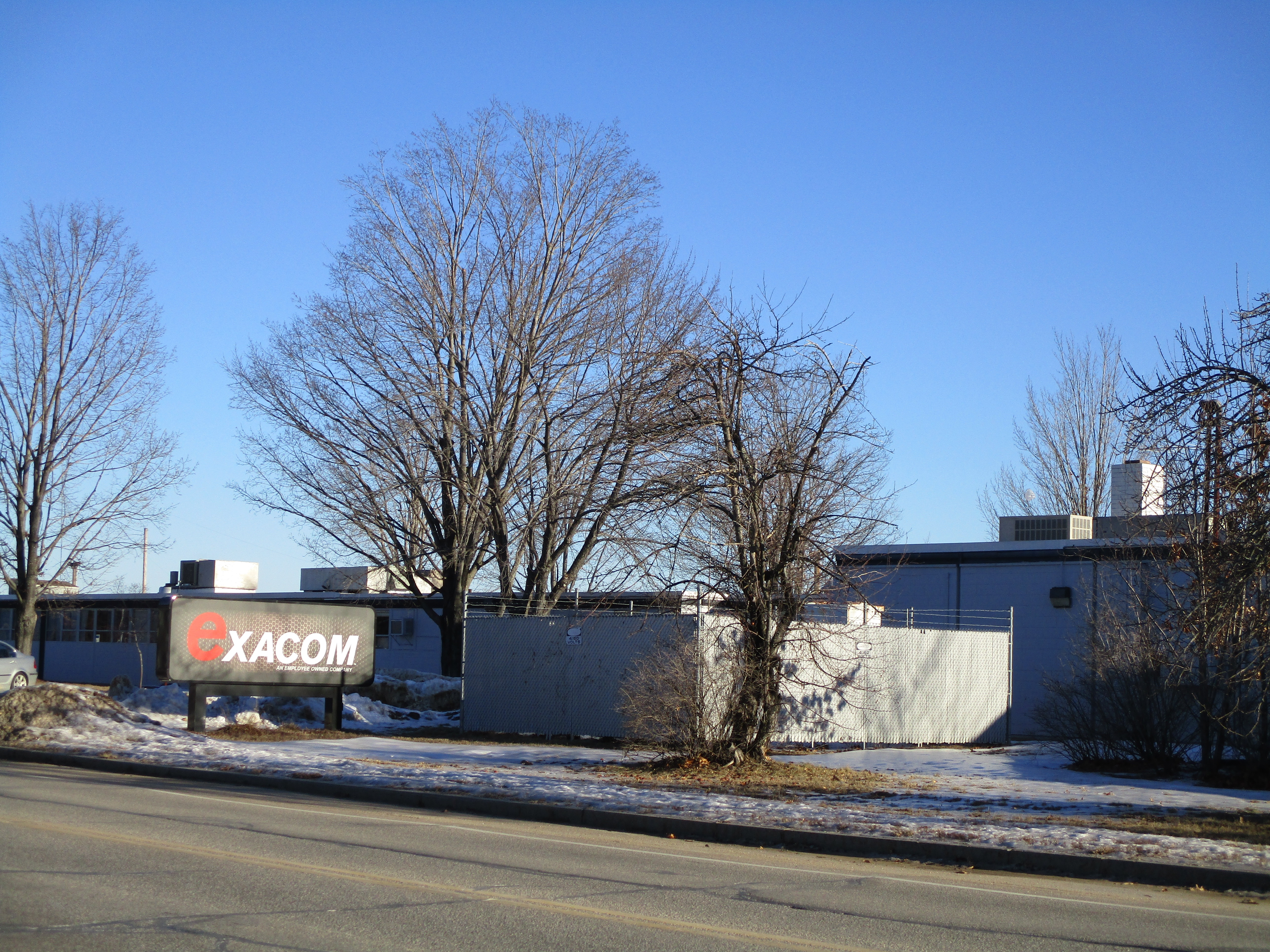 Airport_Rd_Bldg.jpg